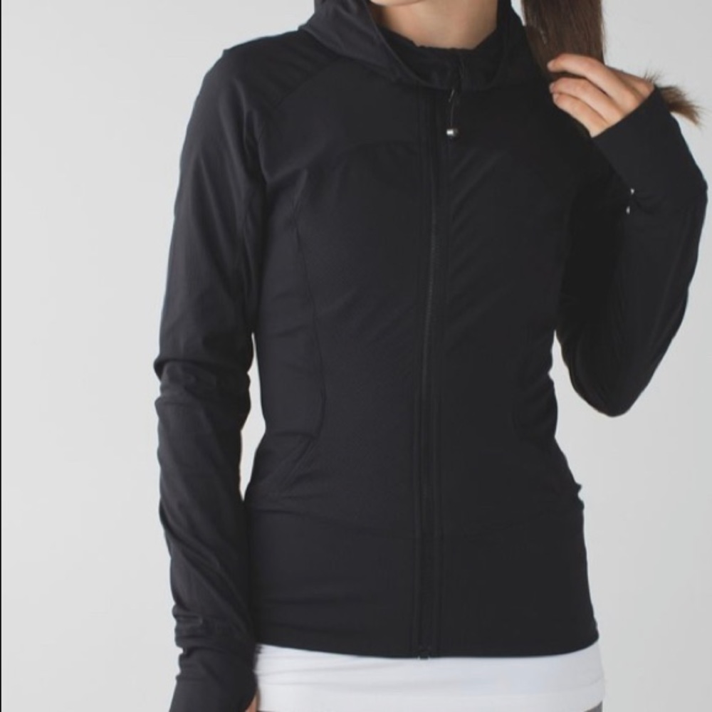 Lululemon reversible black sweater size 2